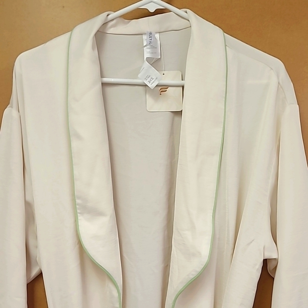Fabletics Size XXS Egret/Wasabi Ecosatin Robe - Picture 5 of 10